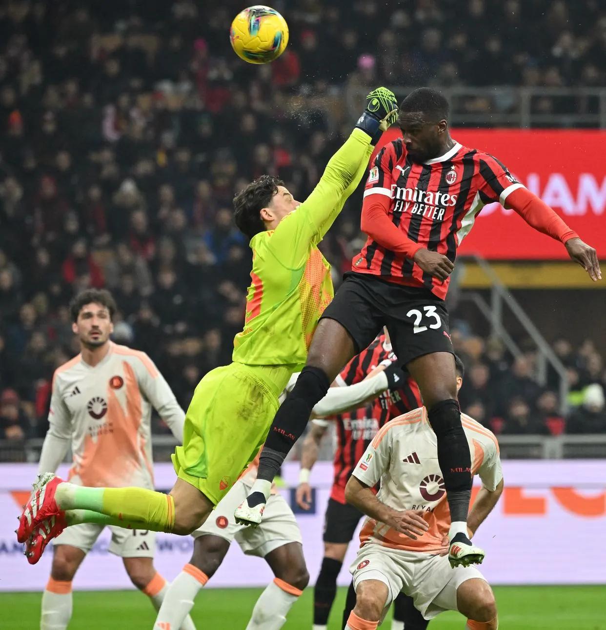 ayx世界杯2026-那不勒斯险胜AC米兰，格纳布里统治全场