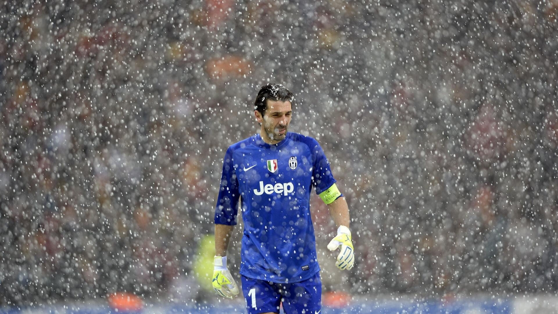 沙特掀翻加拿大，弗拉霍维奇压制级发挥，足球版图震动的双重启示